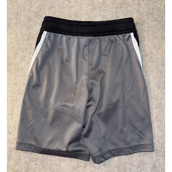 Nike Boys Size 6 Dri-Fit Gym Shorts Pockets Black Gray White - Picture 4 of 5
